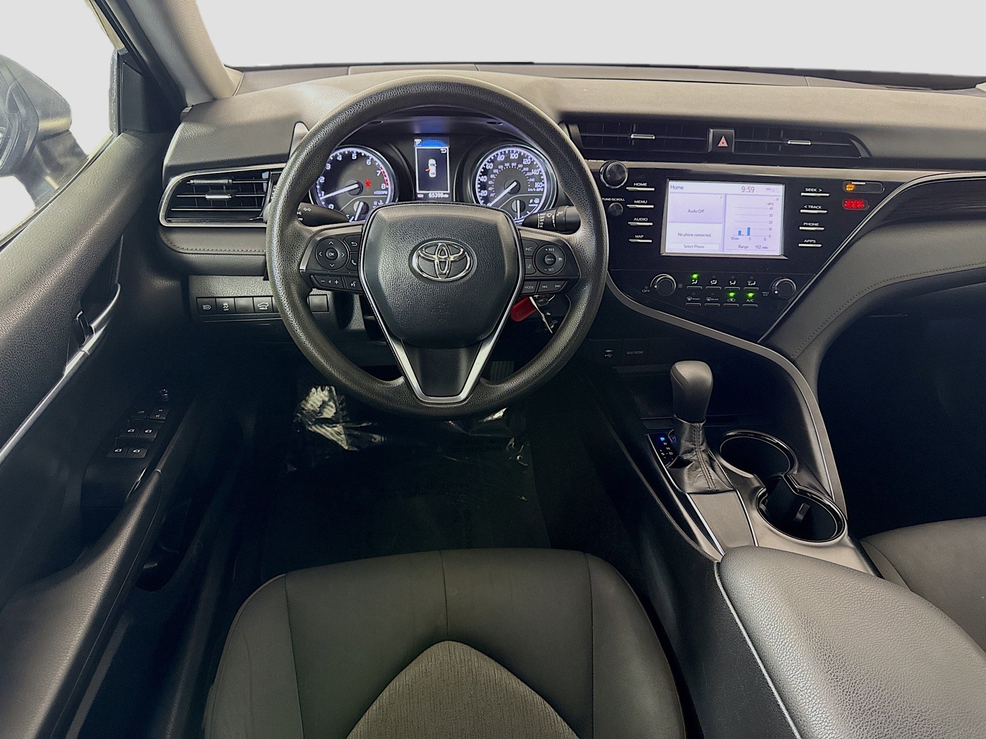Used 2019 Toyota Camry LE FWD image 17