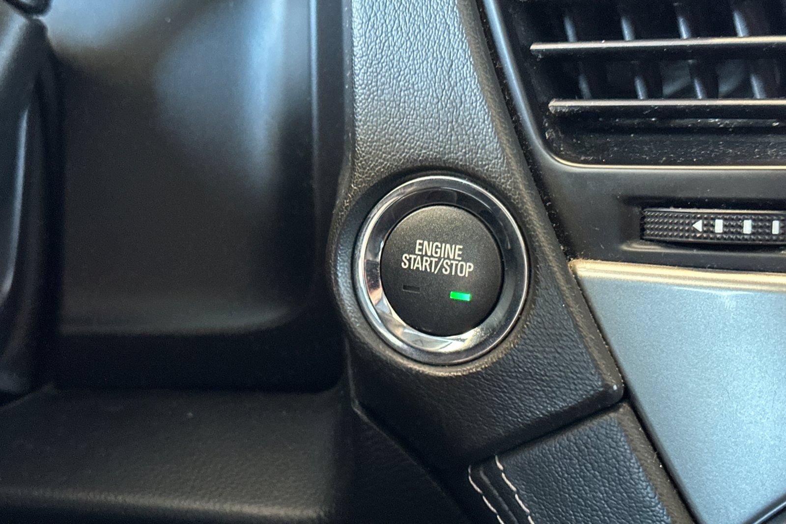 Used 2020 Chevrolet Tahoe LT AWD/4WD image 23