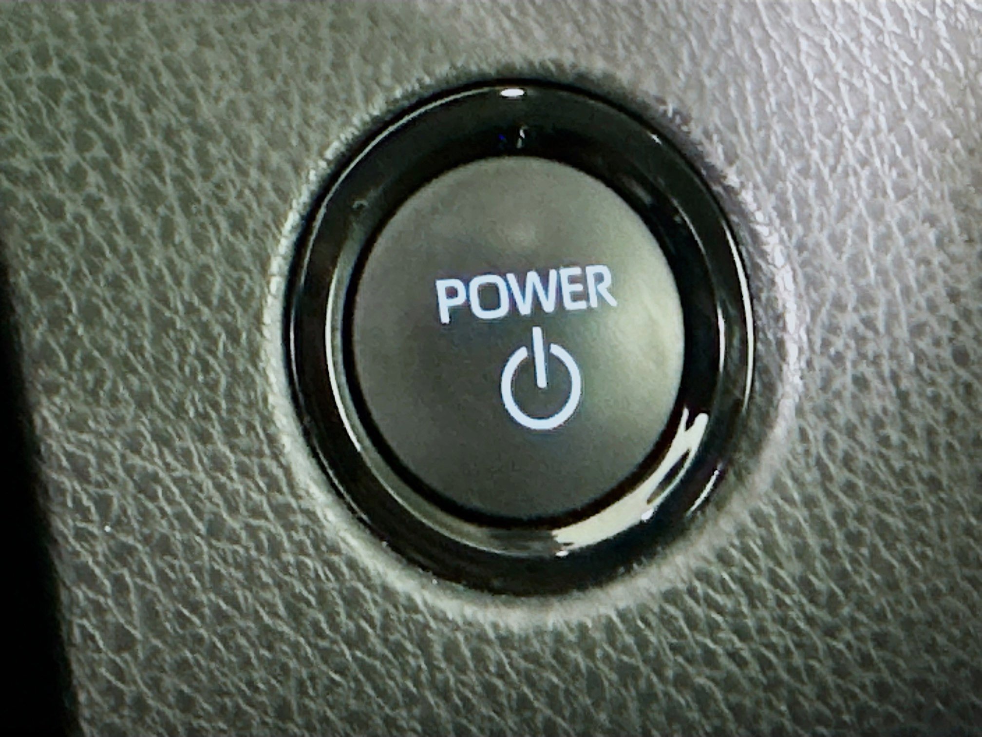 Used 2025 Toyota Camry LE image 20