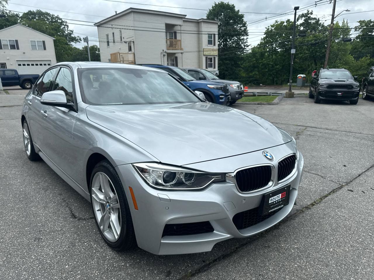 Used 2014 BMW 335i xDrive Sedan AWD/4WD image 6