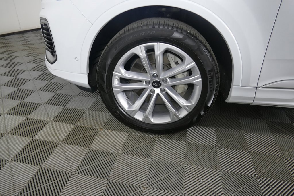 Used 2025 Audi Q7 3.0T Premium Plus image 9