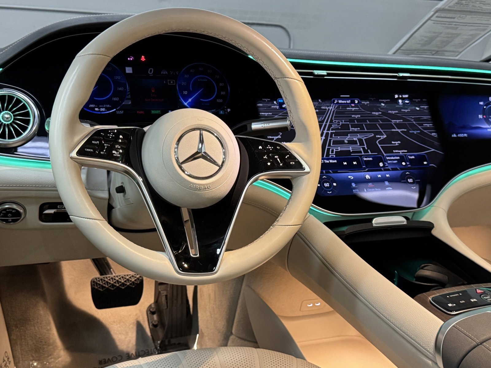 Used 2023 Mercedes-Benz EQS 580 4MATIC Sedan image 35