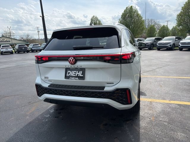 New 2026 Volkswagen Tiguan SEL R-Line AWD/4WD image 7