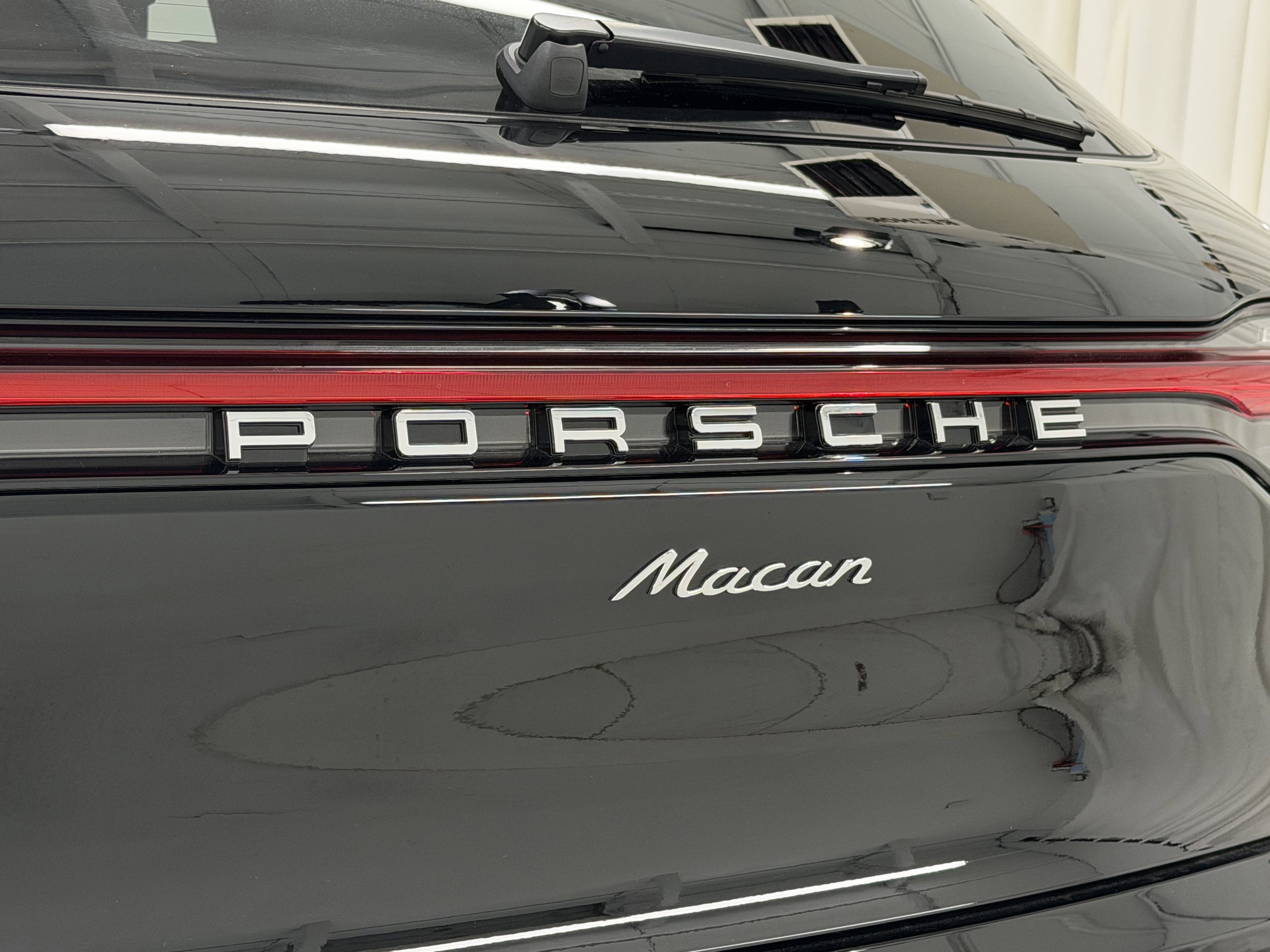 New 2026 Porsche Macan image 60