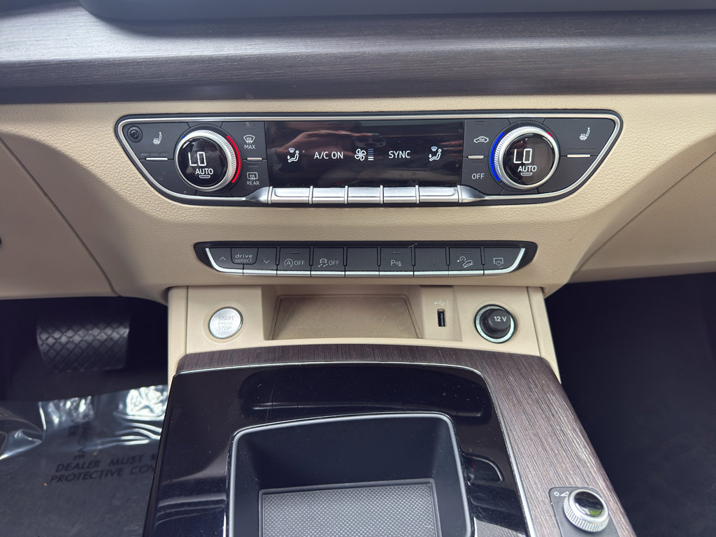 Used 2023 Audi Q5 2.0T Premium w/ Convenience Package AWD/4WD image 25