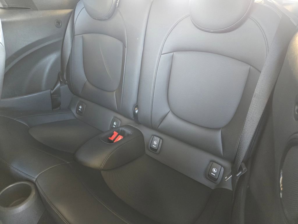Used 2024 MINI Cooper S FWD image 15