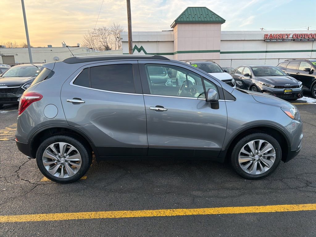 Used 2020 Buick Encore Preferred w/ Safety Package image 8