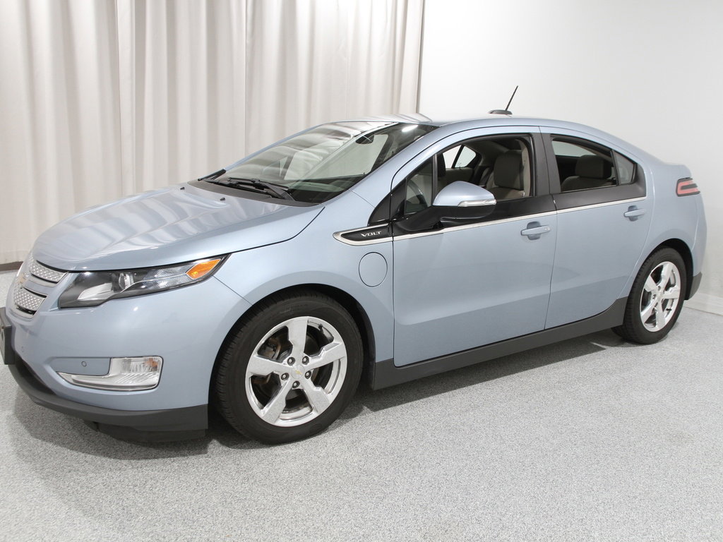 Used 2015 Chevrolet Volt Premium w/ Premium Trim Package image 3
