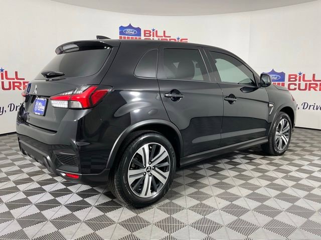 Used 2023 Mitsubishi Outlander Sport ES image 3