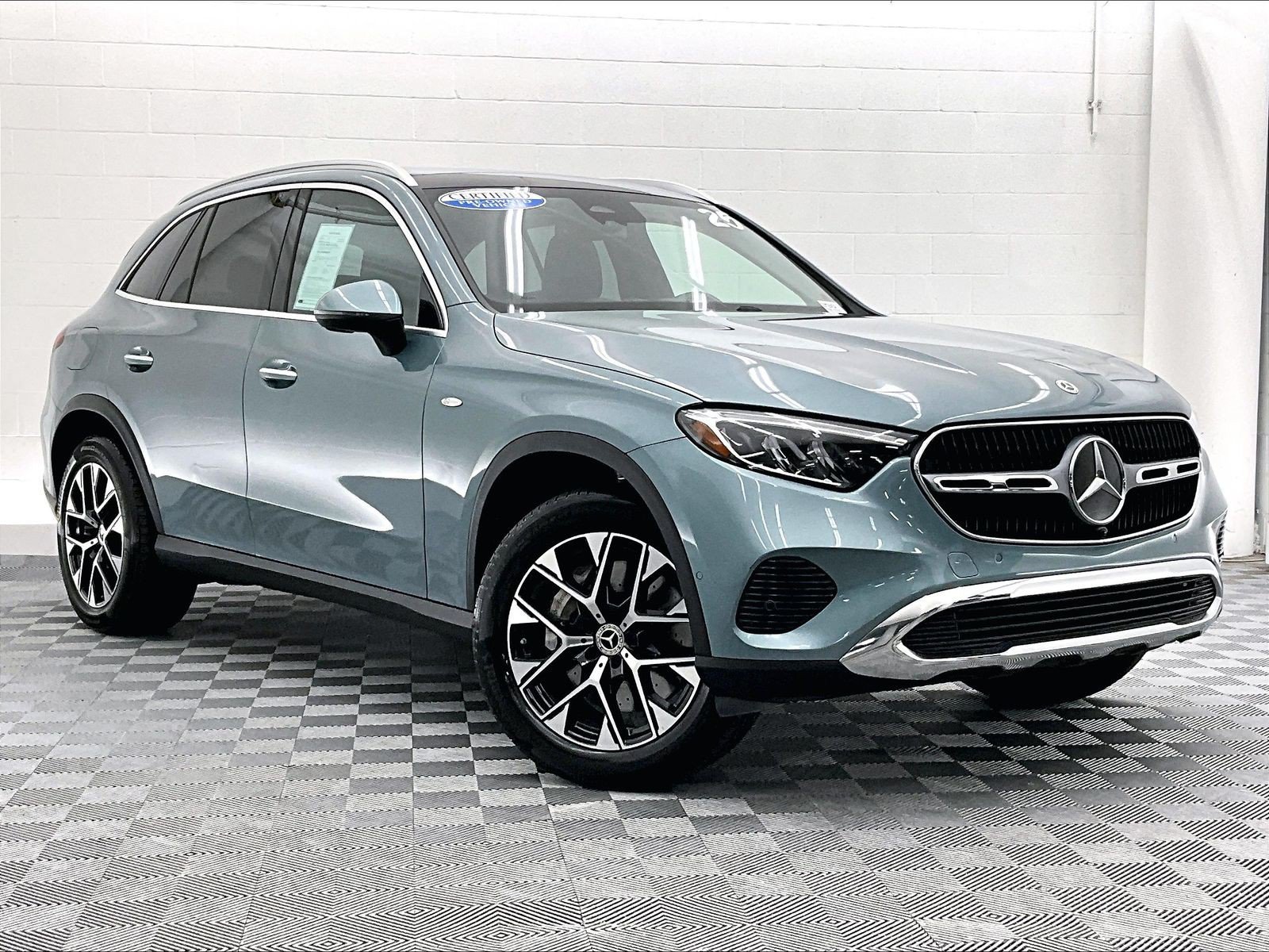 Certified 2025 Mercedes-Benz GLC 350e 4MATIC image 34
