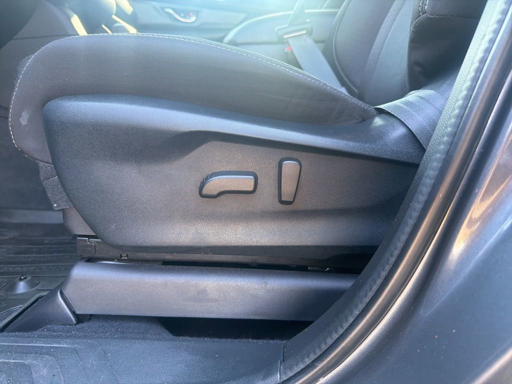 Certified 2023 Subaru Ascent Premium image 15