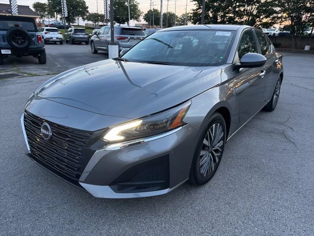 Used 2023 Nissan Altima 2.5 SV FWD image 7