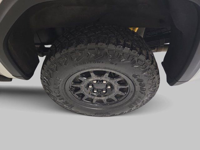 Used 2024 GMC Sierra 1500 AT4X w/ AT4X AEV Edition image 34