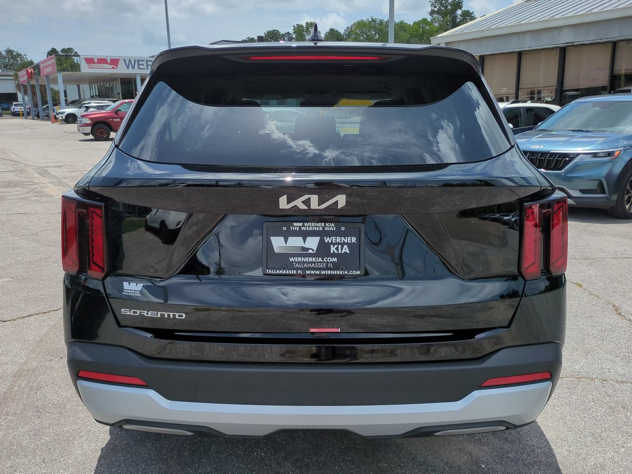 Certified 2026 Kia Sorento LX FWD image 6