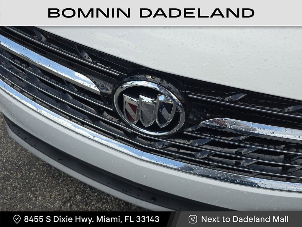 Used 2023 Buick Envision Preferred image 11