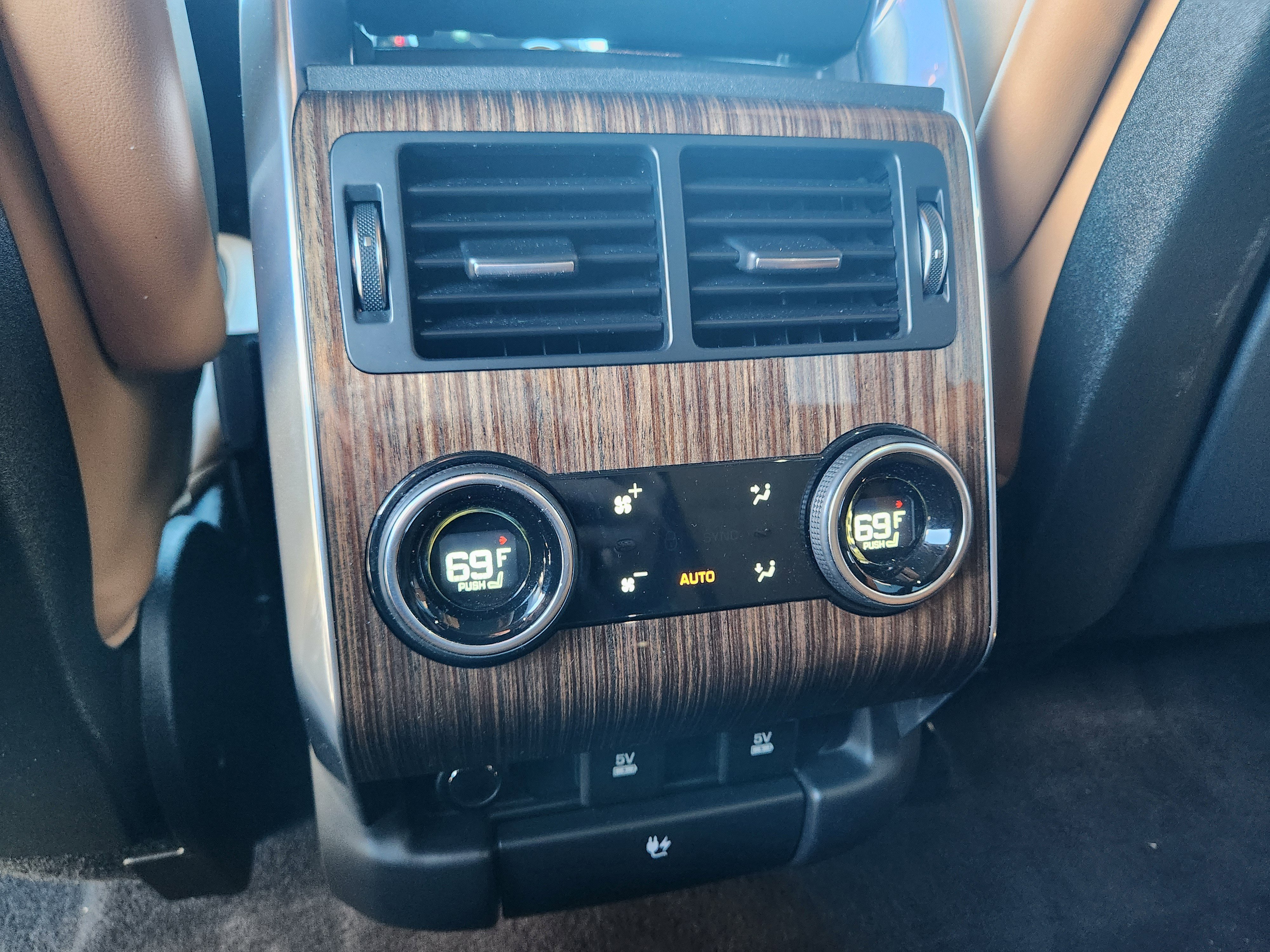 Used 2018 Land Rover Range Rover Sport Supercharged image 19