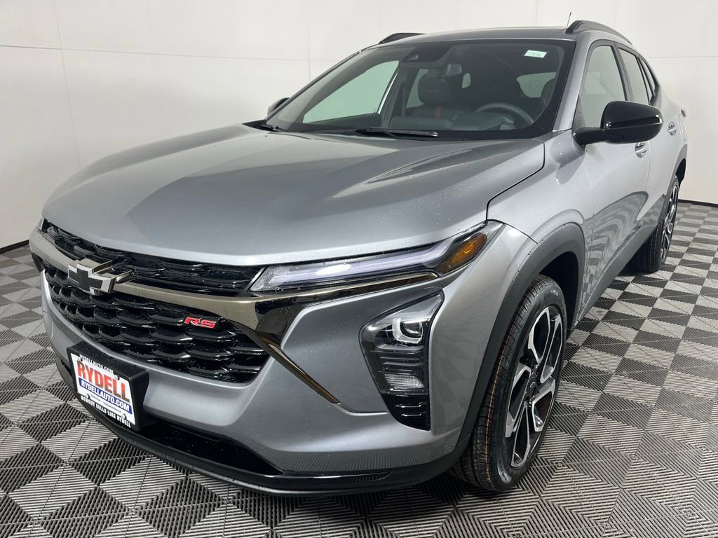 New 2026 Chevrolet Trax RS w/ Sunroof Package FWD image 12