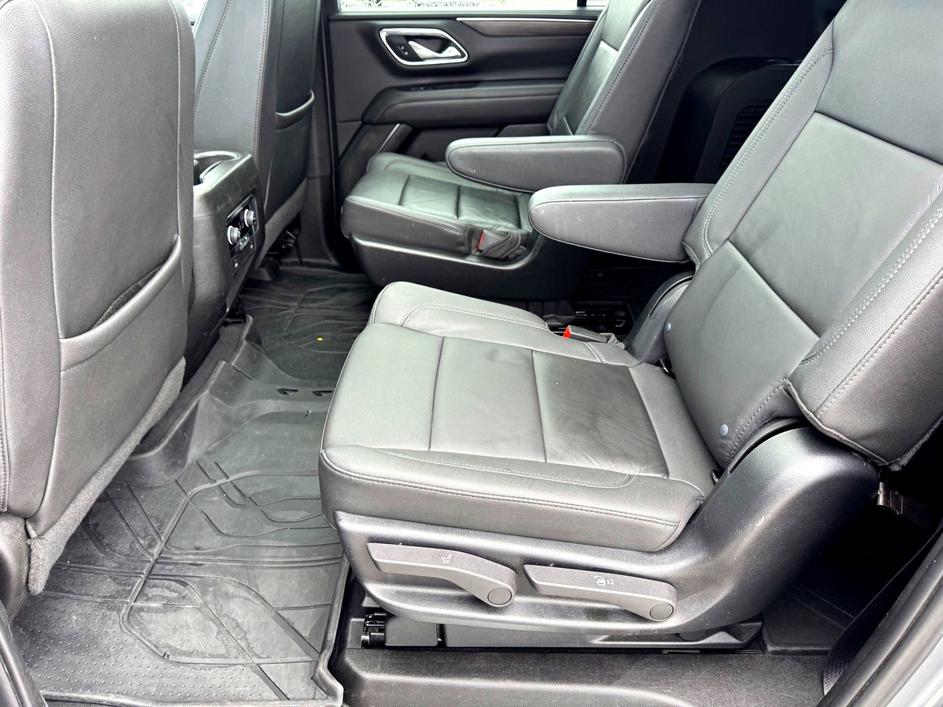 Used 2023 Chevrolet Suburban Z71 AWD/4WD image 20