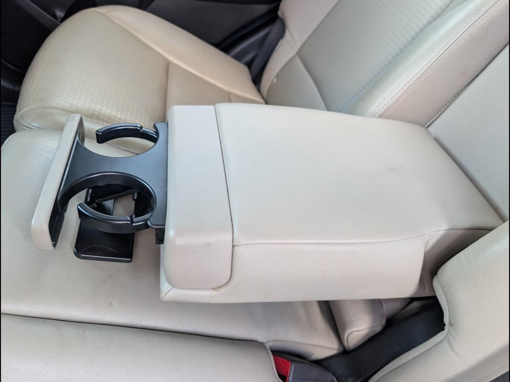 Used 2013 Hyundai Santa Fe Sport AWD/4WD image 20