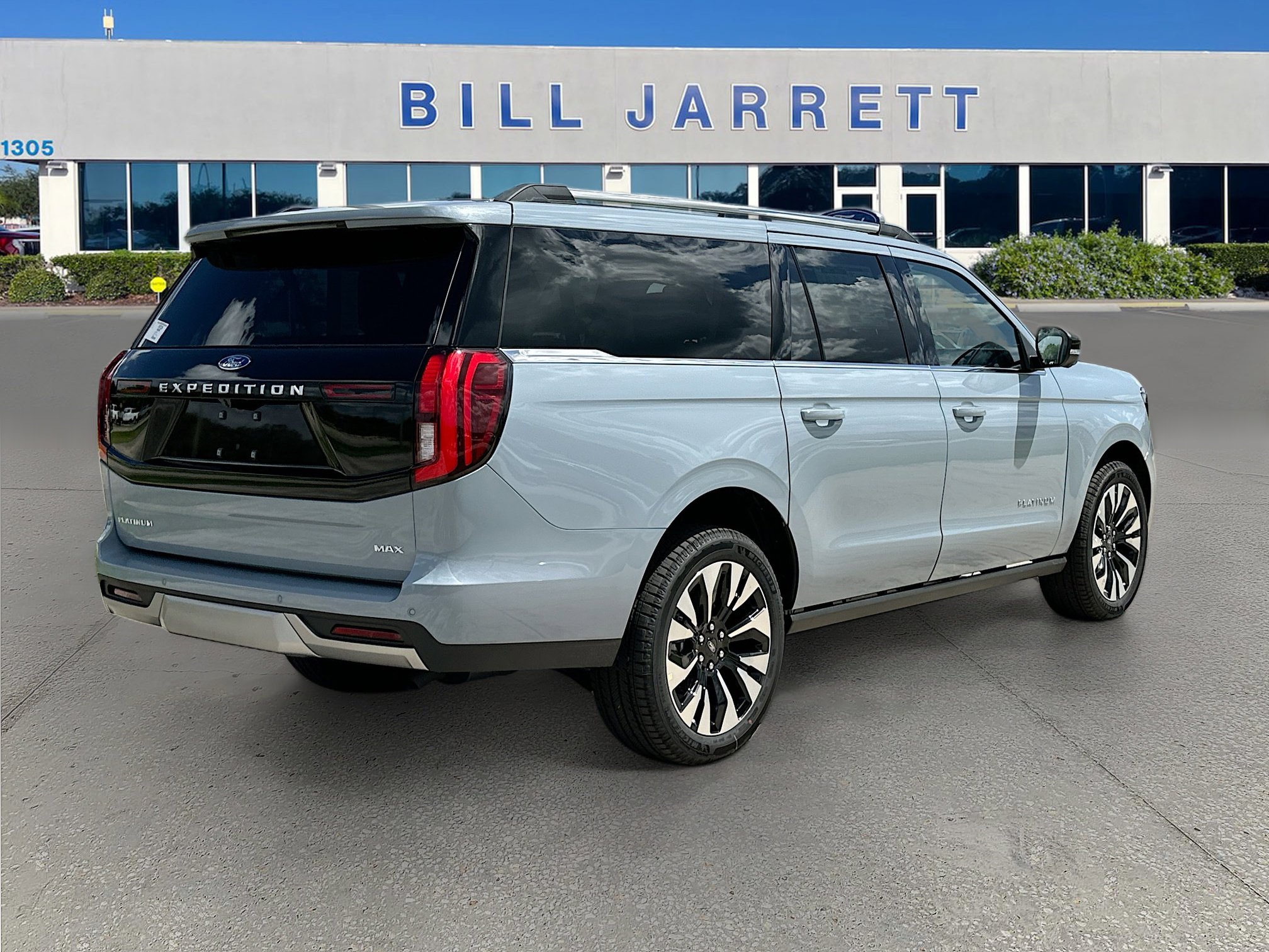 New 2026 Ford Expedition Max Platinum image 4