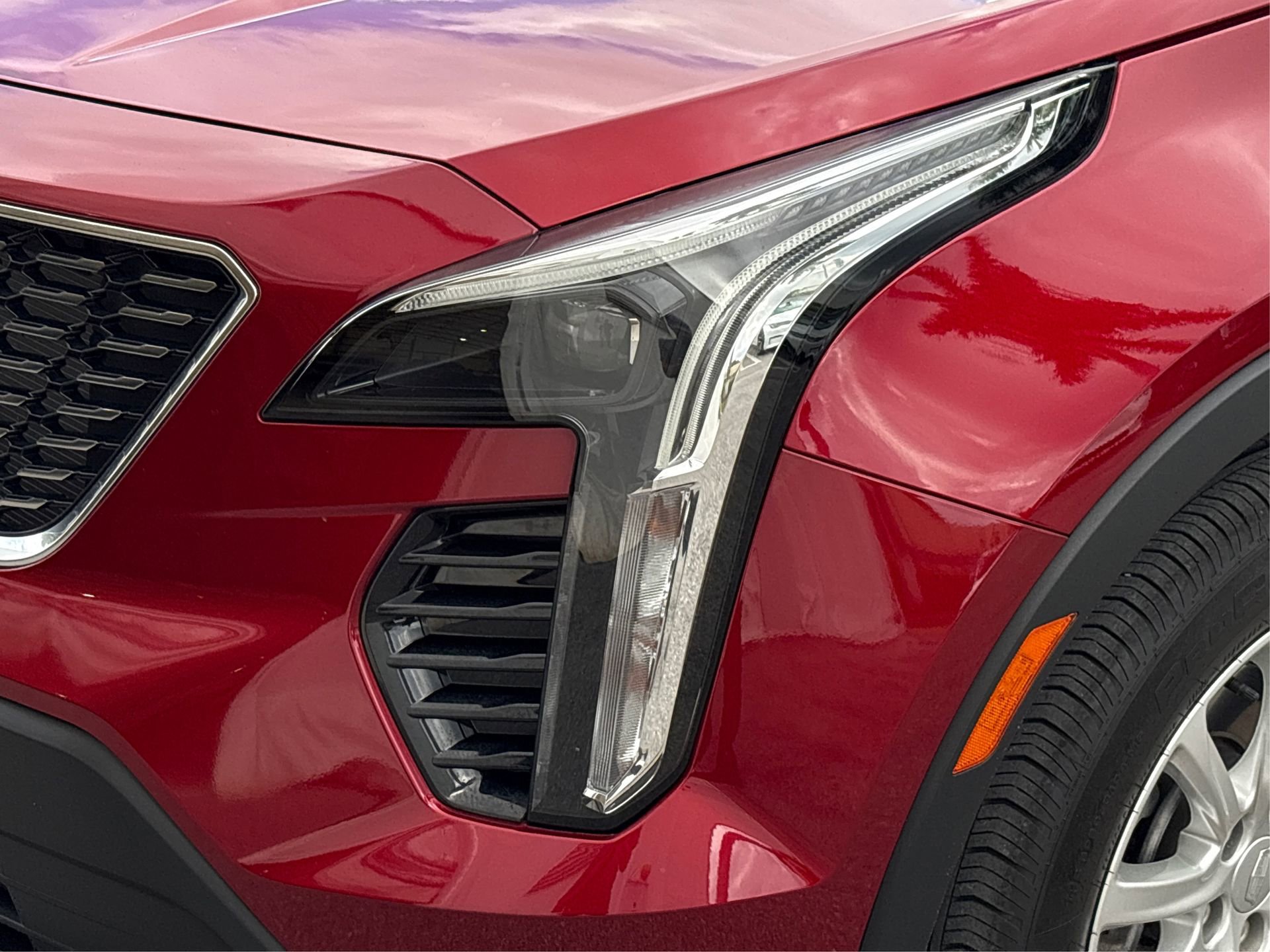 Certified 2023 Cadillac XT4 Luxury w/ Driver Awareness Package image 16