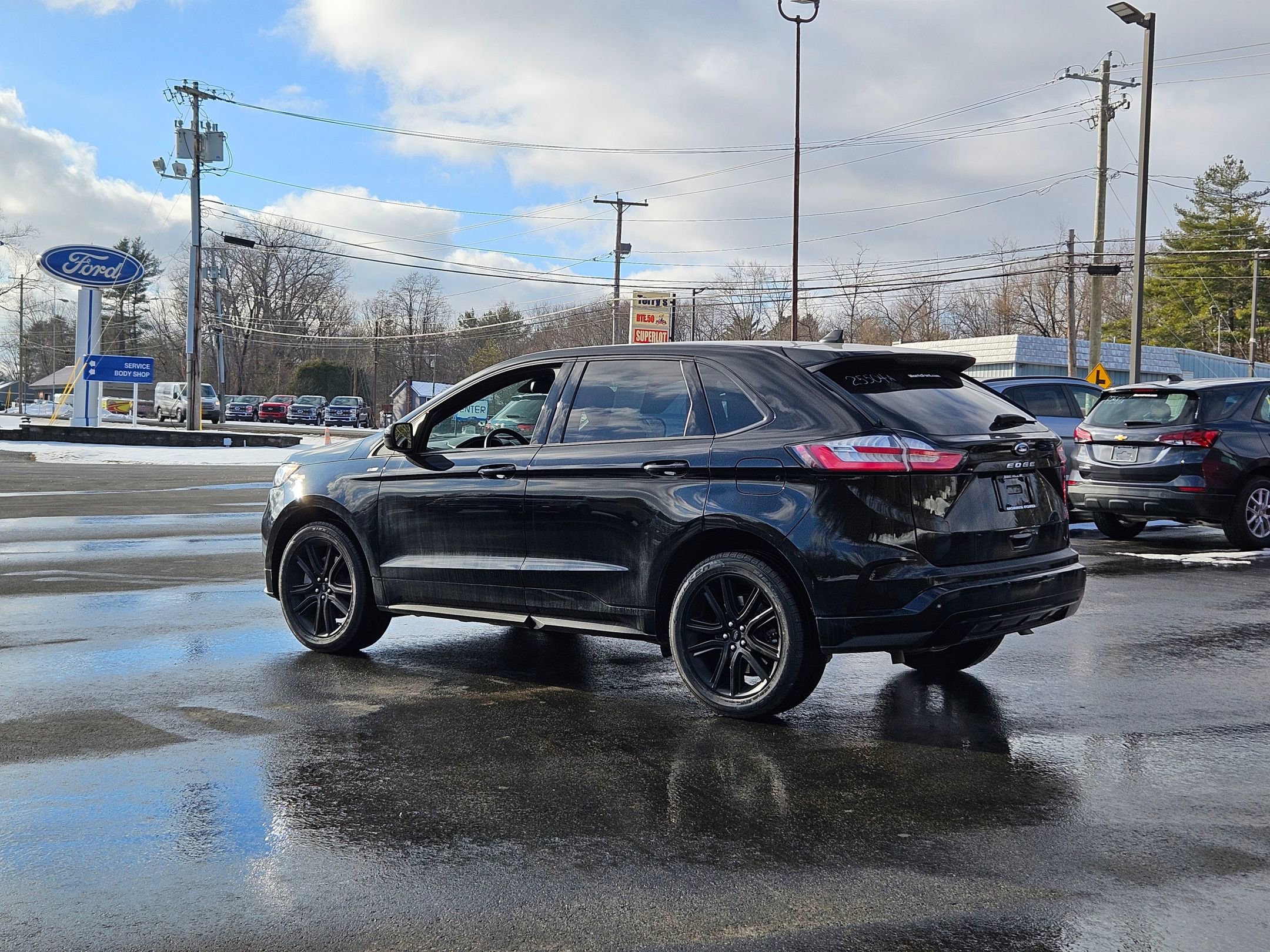 Certified 2024 Ford Edge ST-Line image 4