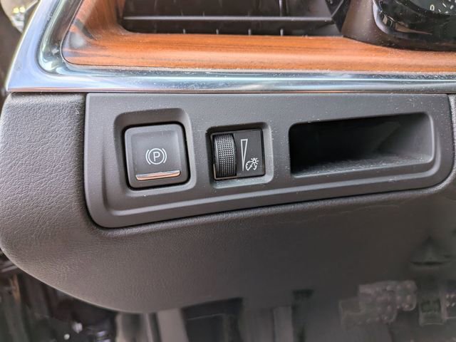 Used 2020 Cadillac XT5 Premium Luxury image 16
