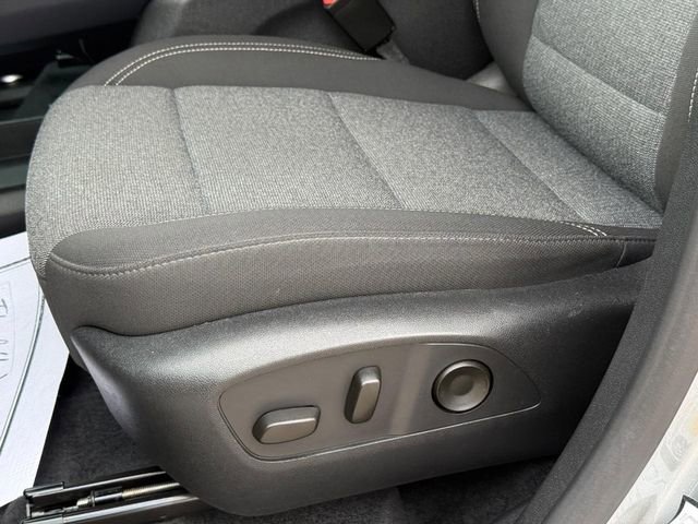 Certified 2025 GMC Acadia Elevation image 24