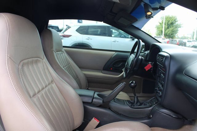 Used 1998 Chevrolet Camaro Z28 w/ Sport Appearance Pkg RWD image 27