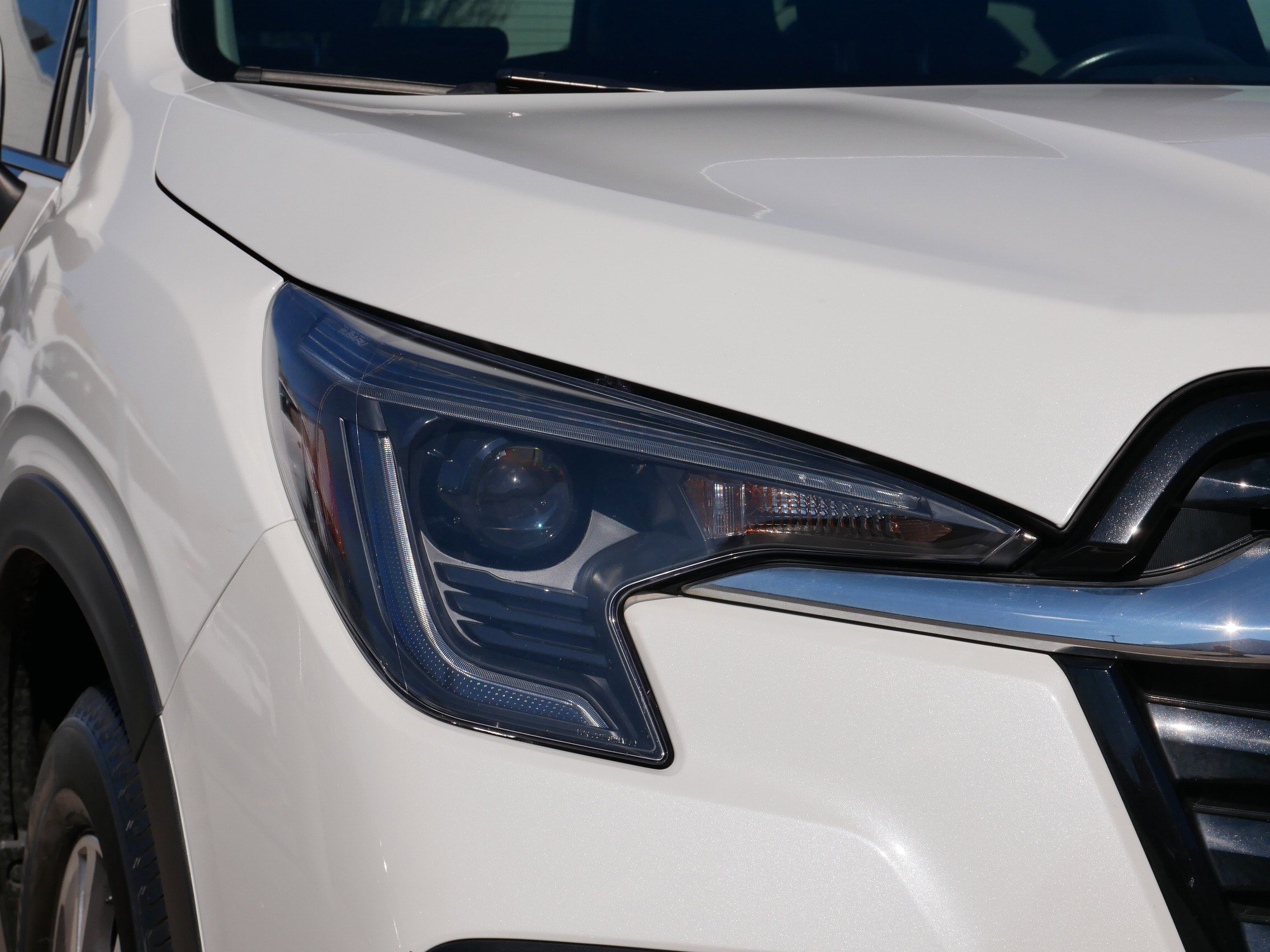 Used 2023 Subaru Ascent Premium image 16