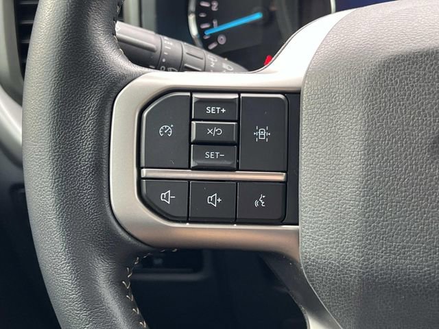 Used 2023 Ford Expedition XLT image 15