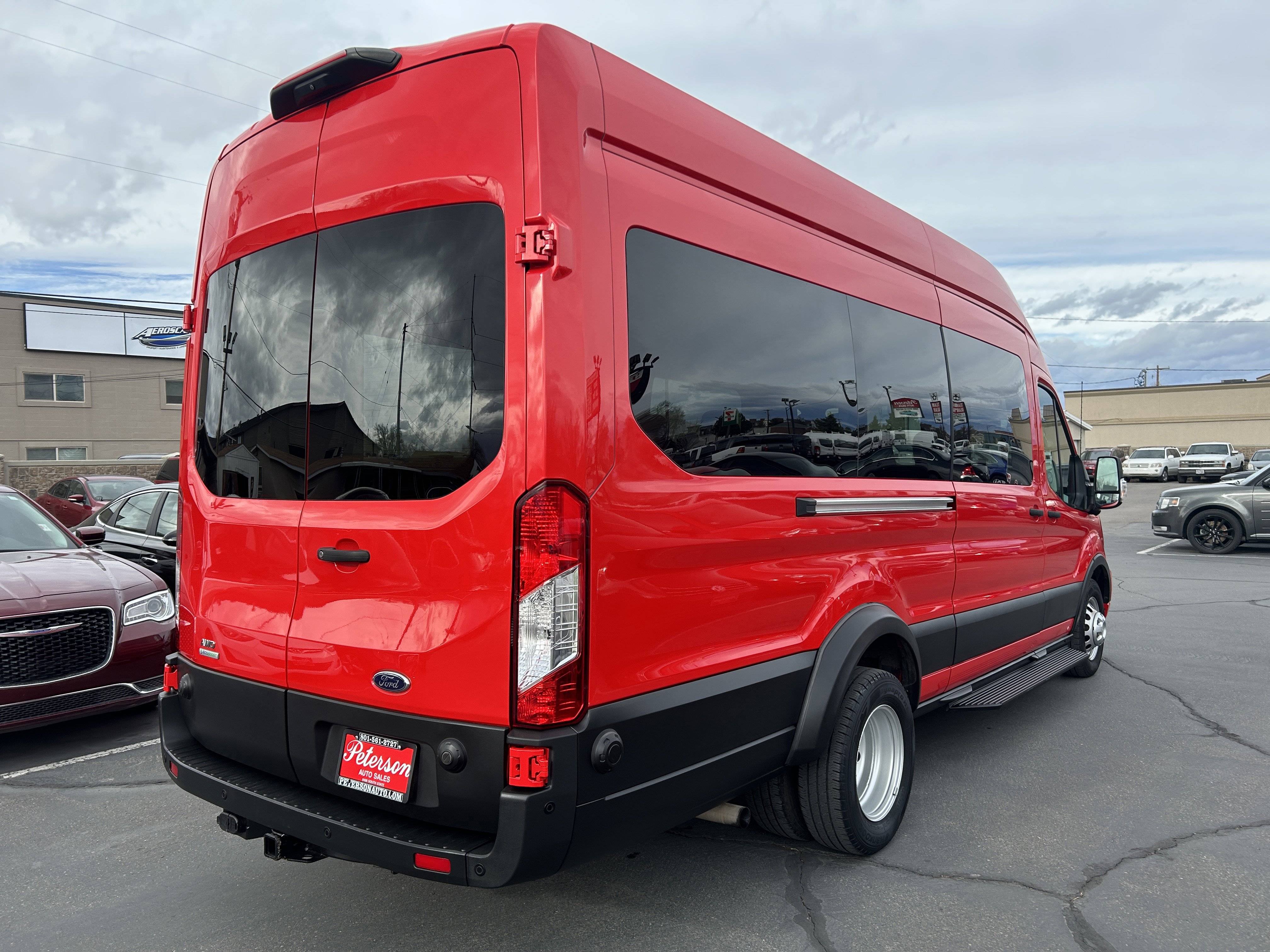 Used 2022 Ford Transit 350 XLT image 6