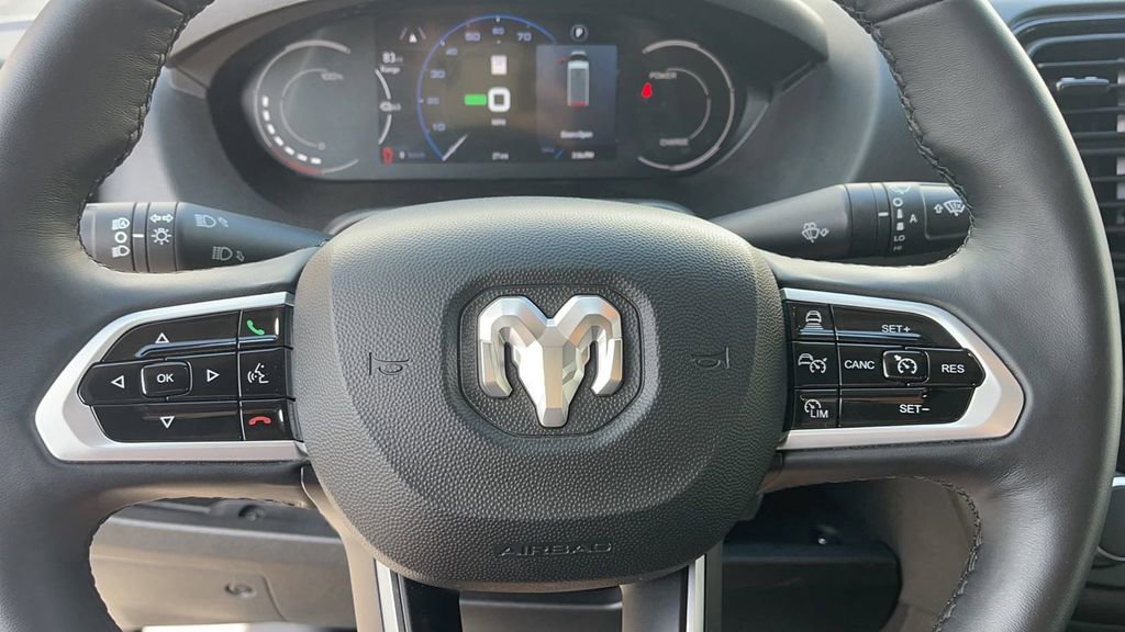 New 2024 RAM ProMaster 3500 w/ Delivery Van Package image 25