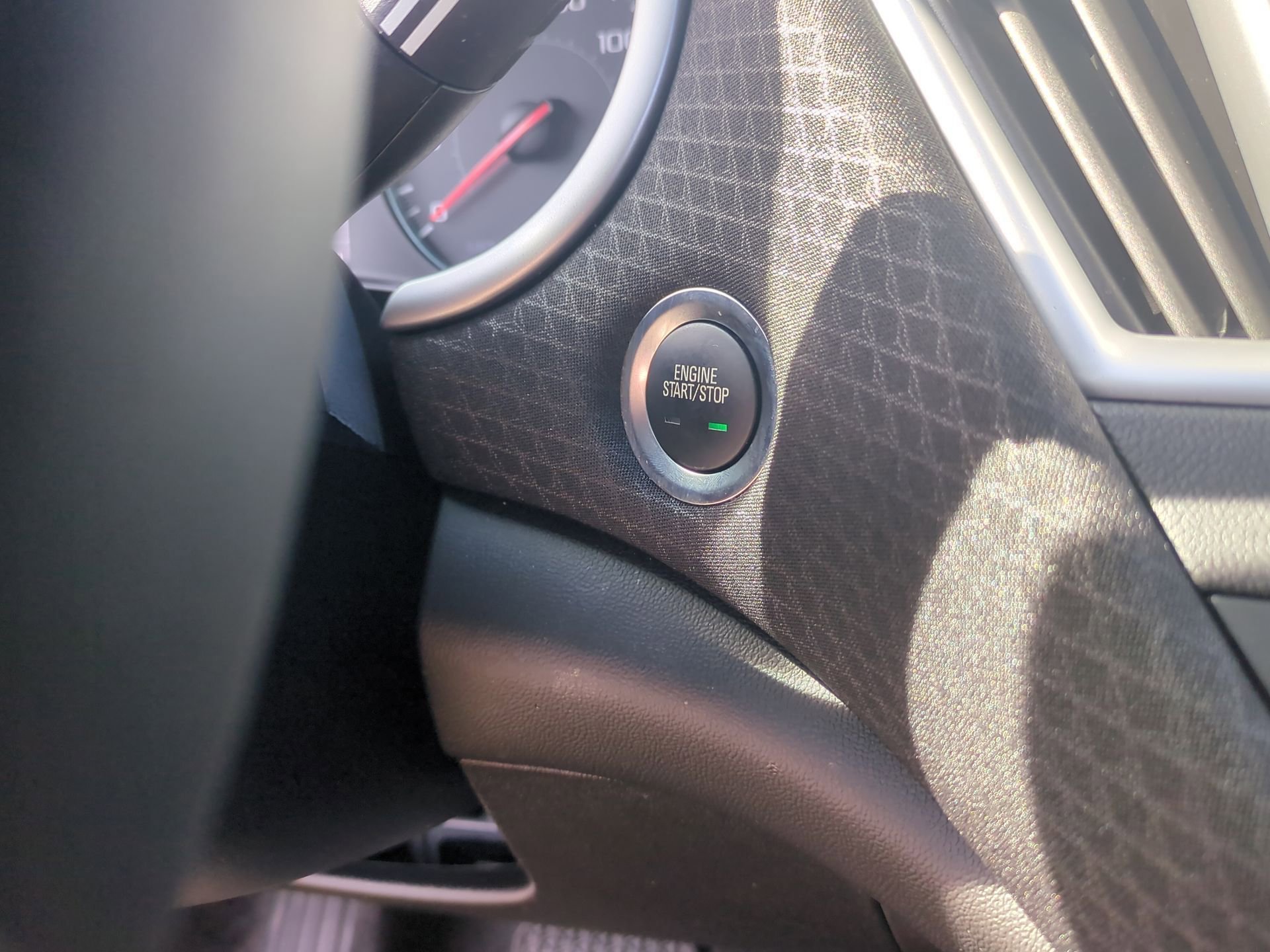 Used 2024 Chevrolet Malibu RS w/ LPO, Floor Liner Package FWD image 17