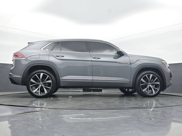 Used 2024 Volkswagen Atlas Cross Sport SEL Premium R-Line AWD/4WD image 50