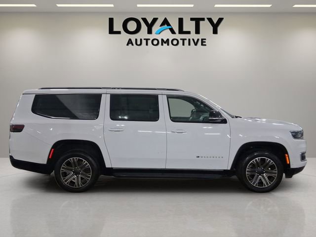 Used 2024 Jeep Wagoneer L Series II w/ Flexible Seating Group image 6