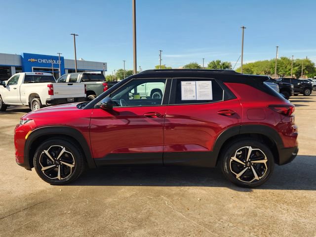 Used 2021 Chevrolet TrailBlazer RS w/ Sun and Liftgate Package FWD image 4