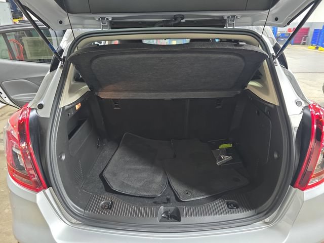 Used 2022 Buick Encore Preferred w/ Safety Package AWD/4WD image 14