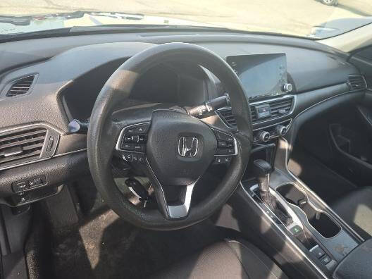 Used 2018 Honda Accord LX image 7