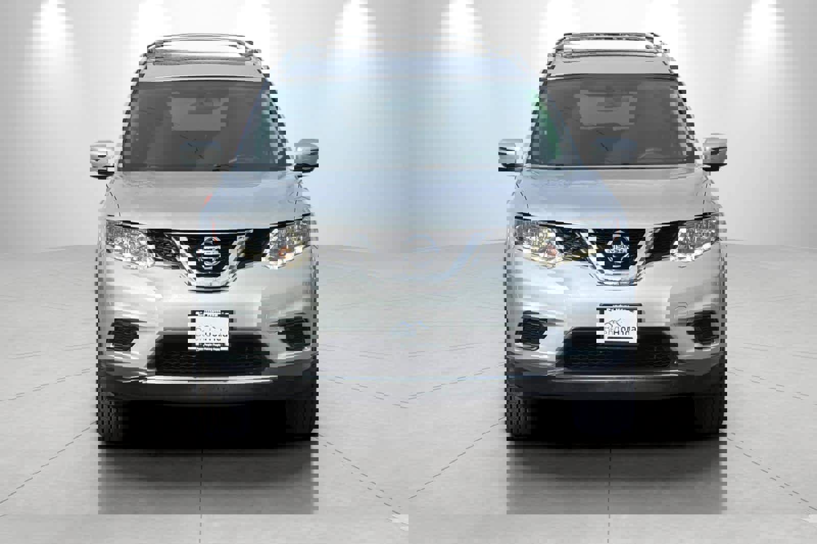 Used 2016 Nissan Rogue SV w/ SV Moonroof Package image 10