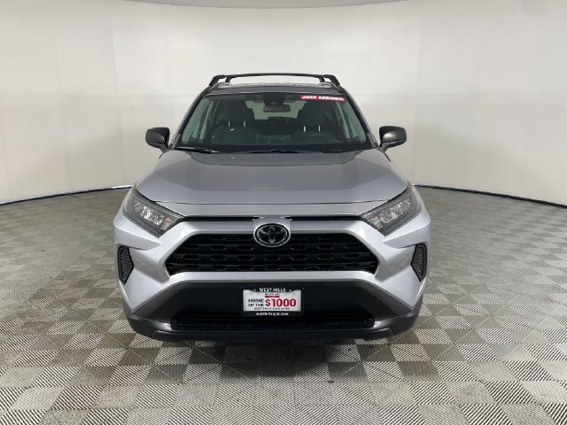 Used 2020 Toyota RAV4 LE AWD/4WD image 25