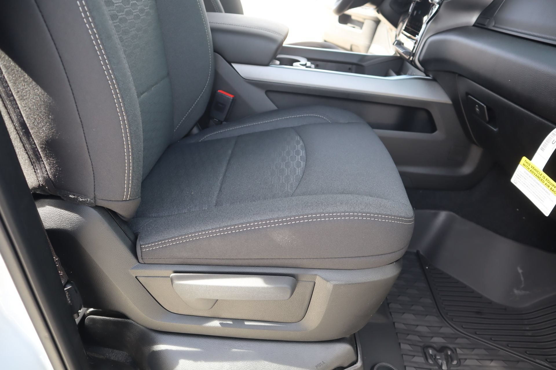 New 2026 RAM 2500 Big Horn AWD/4WD image 14