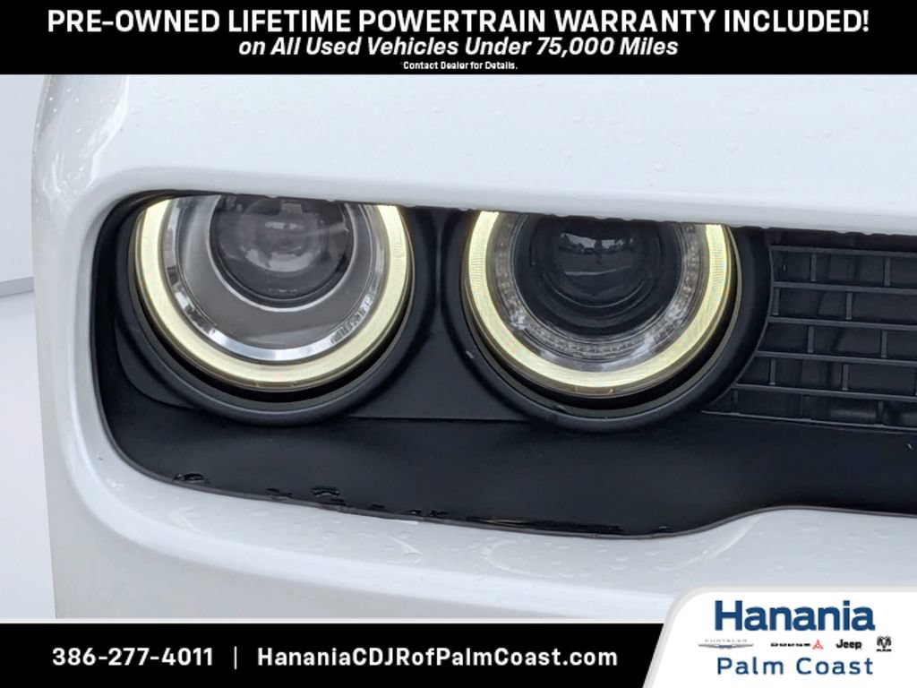 Used 2016 Dodge Challenger SRT Hellcat RWD image 9