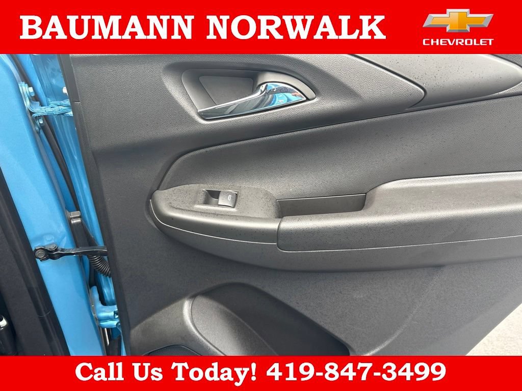 Used 2025 Chevrolet TrailBlazer ACTIV w/ Convenience Package AWD/4WD image 40