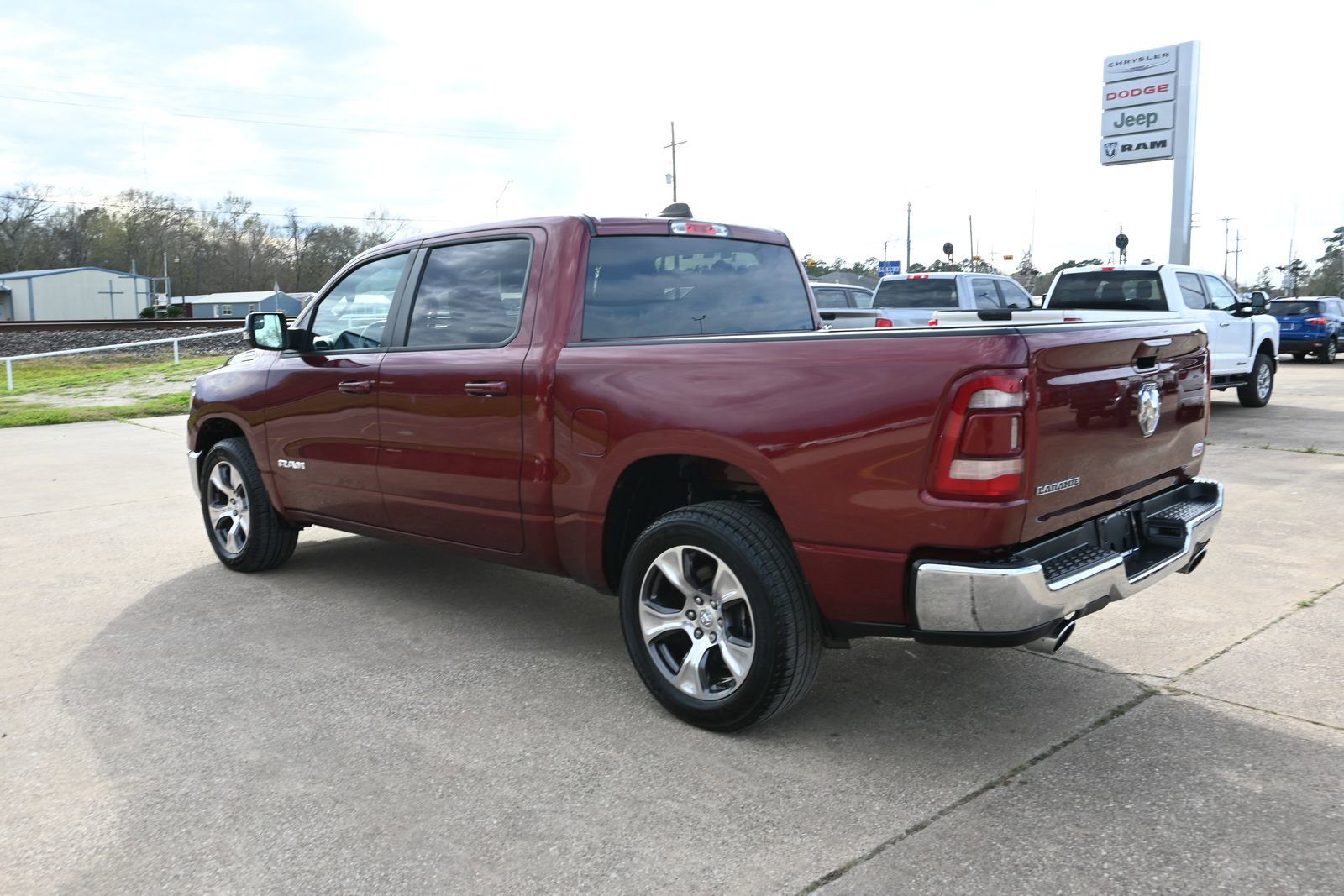 Used 2024 RAM 1500 Laramie image 2