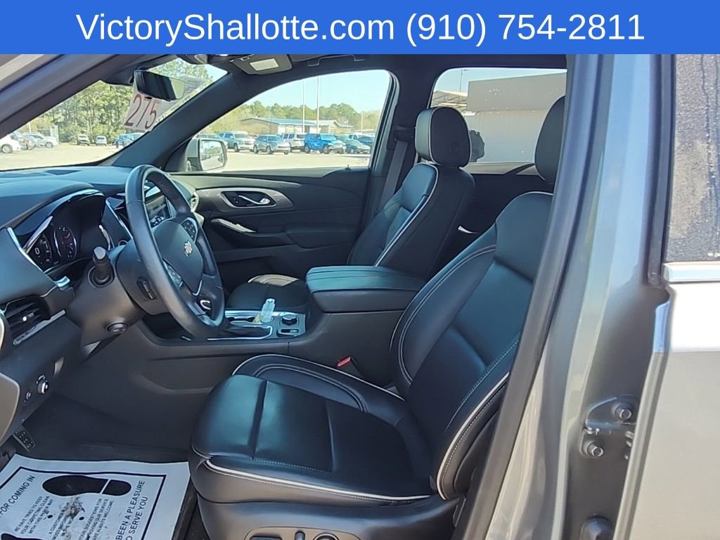 Used 2023 Chevrolet Traverse Premier image 19