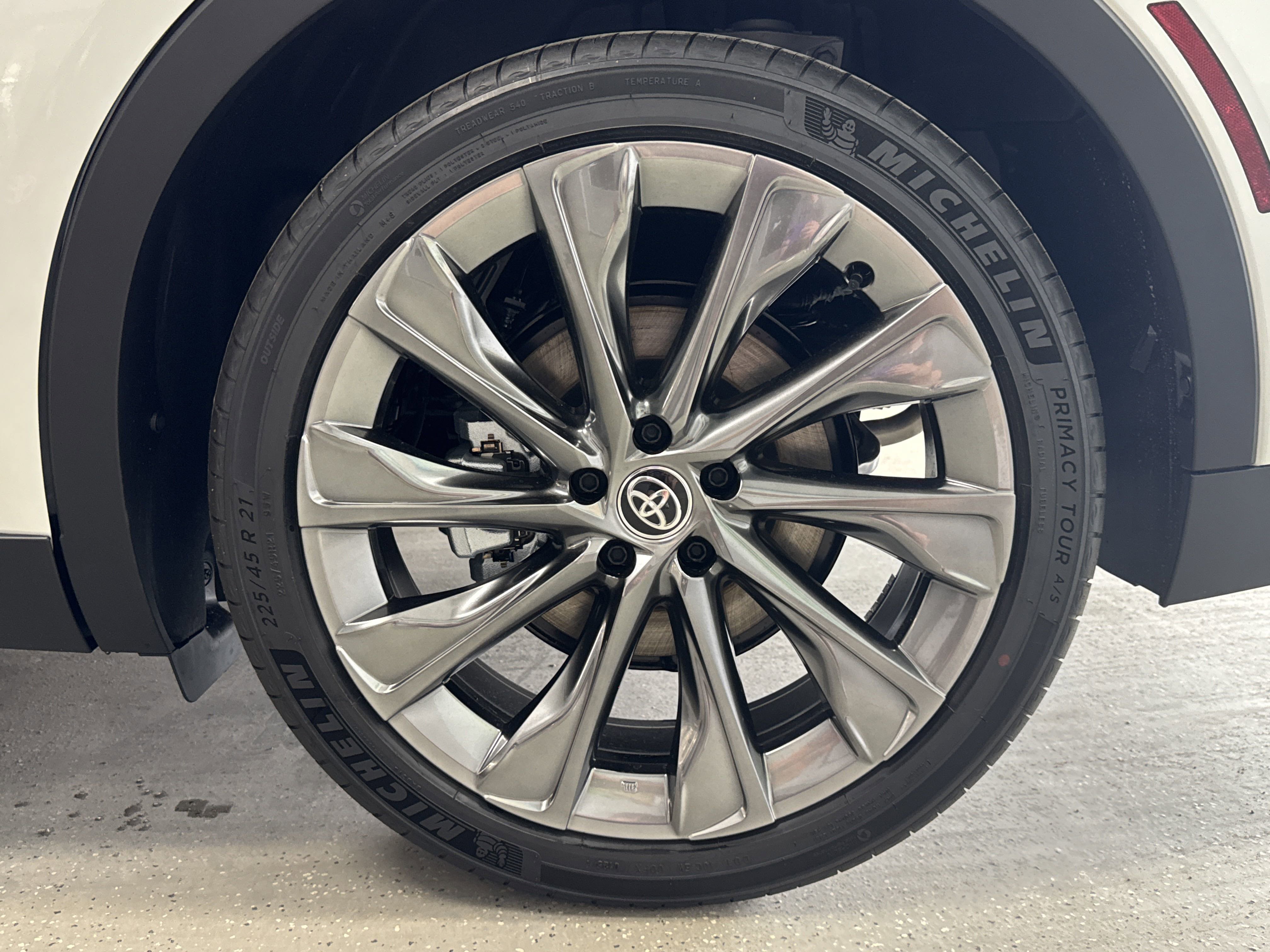 New 2026 Toyota Crown Limited w/ Advanced Technology Package image 33