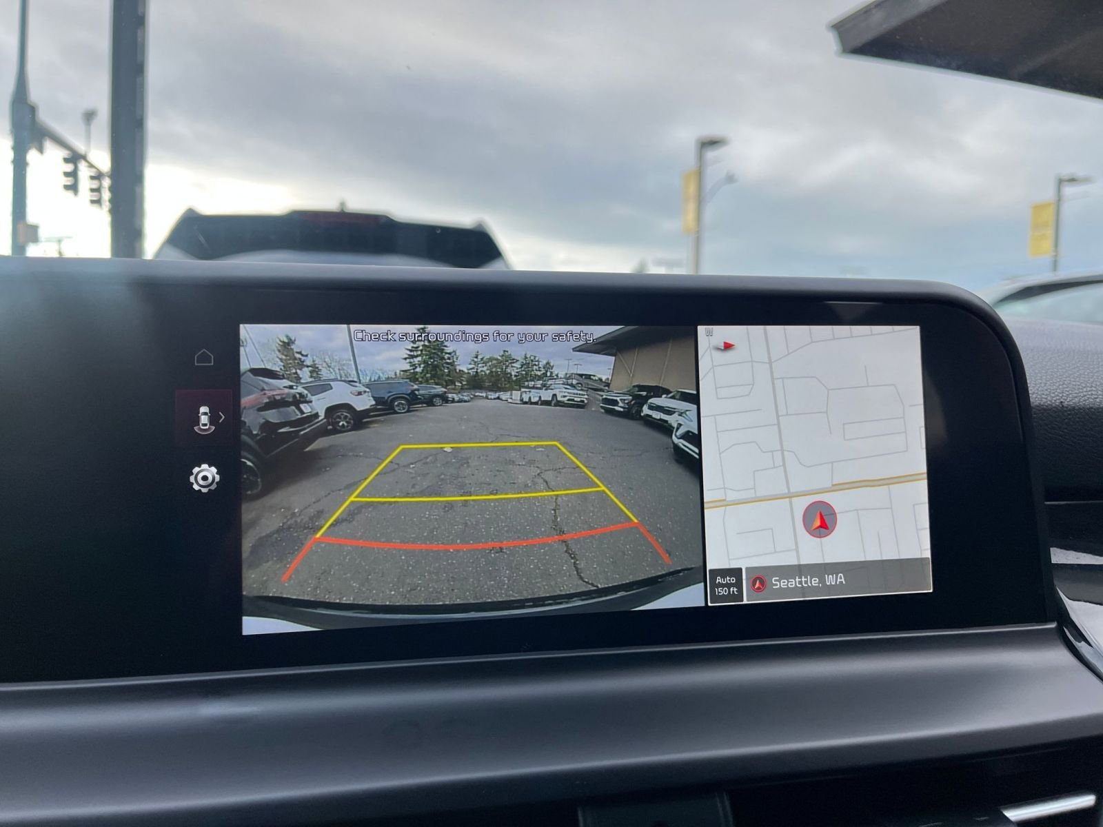 Used 2025 Kia Seltos S image 25