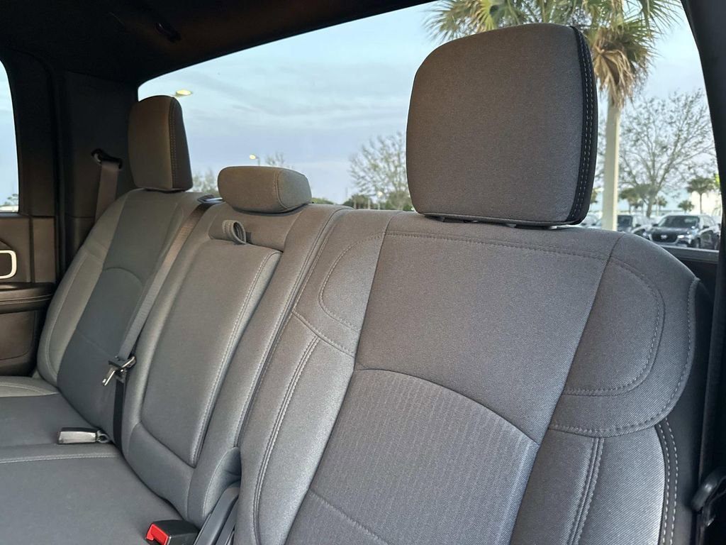 Used 2024 RAM 2500 Big Horn w/ Bed Utility Group image 19