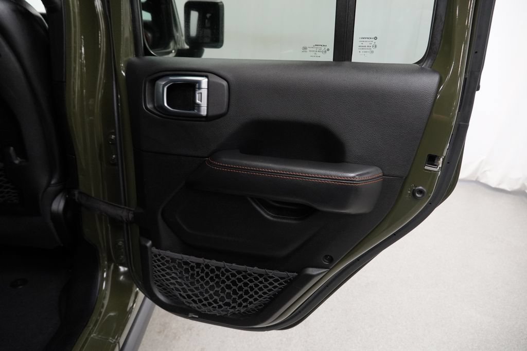 Used 2022 Jeep Gladiator Mojave w/ Cold Weather Group AWD/4WD image 45